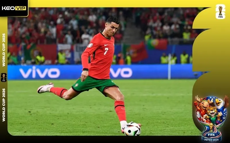 Ngọn lửa đam mê bất diệt trong màu áo "Selecao châu Âu"